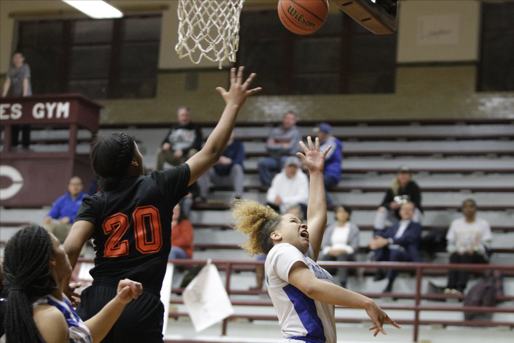 GALLERY-MacArthur-sectional-semis-002-022620.JPG